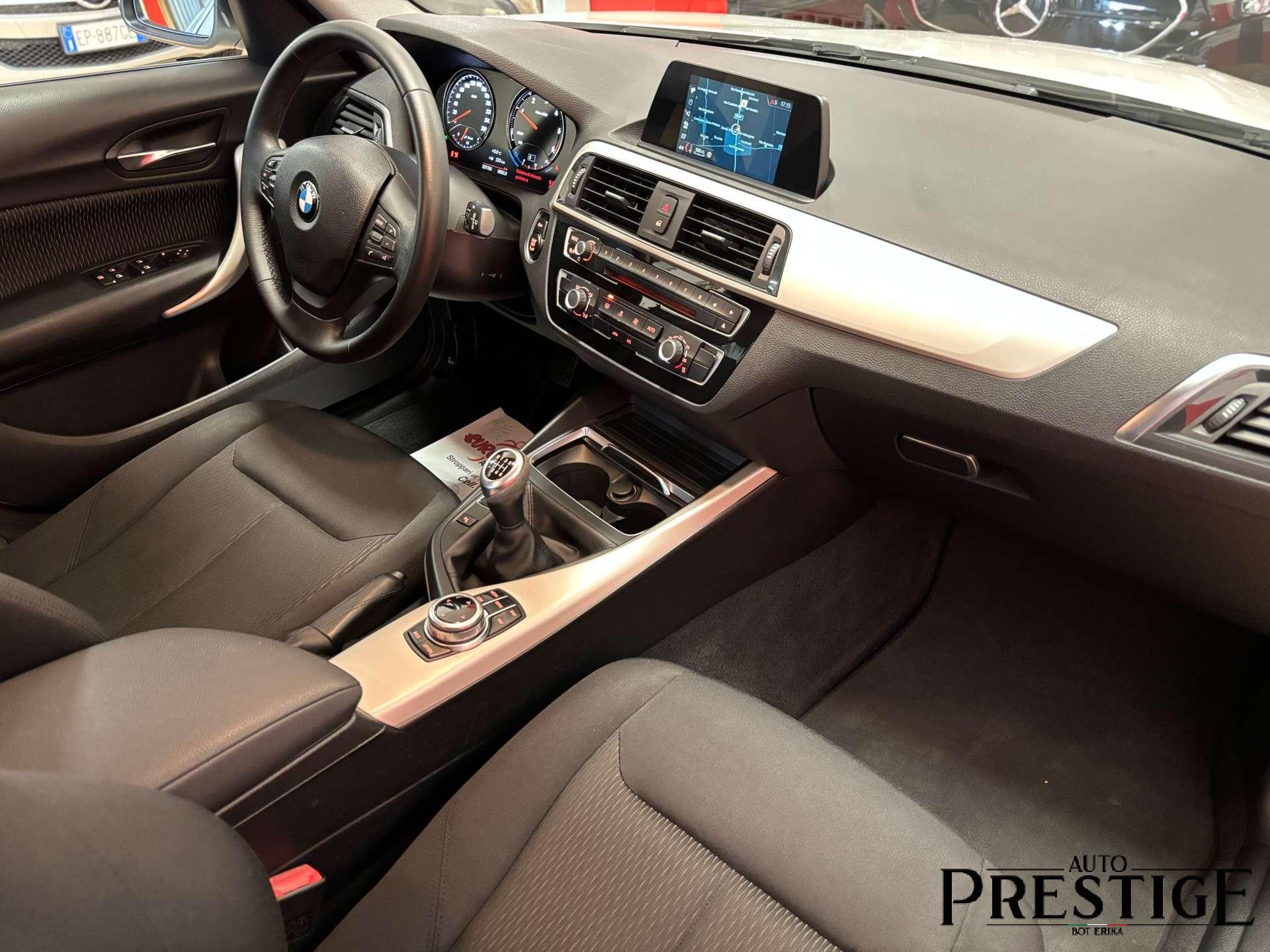 BMW 116  116d 5p Sport OK NEOPATENTATI