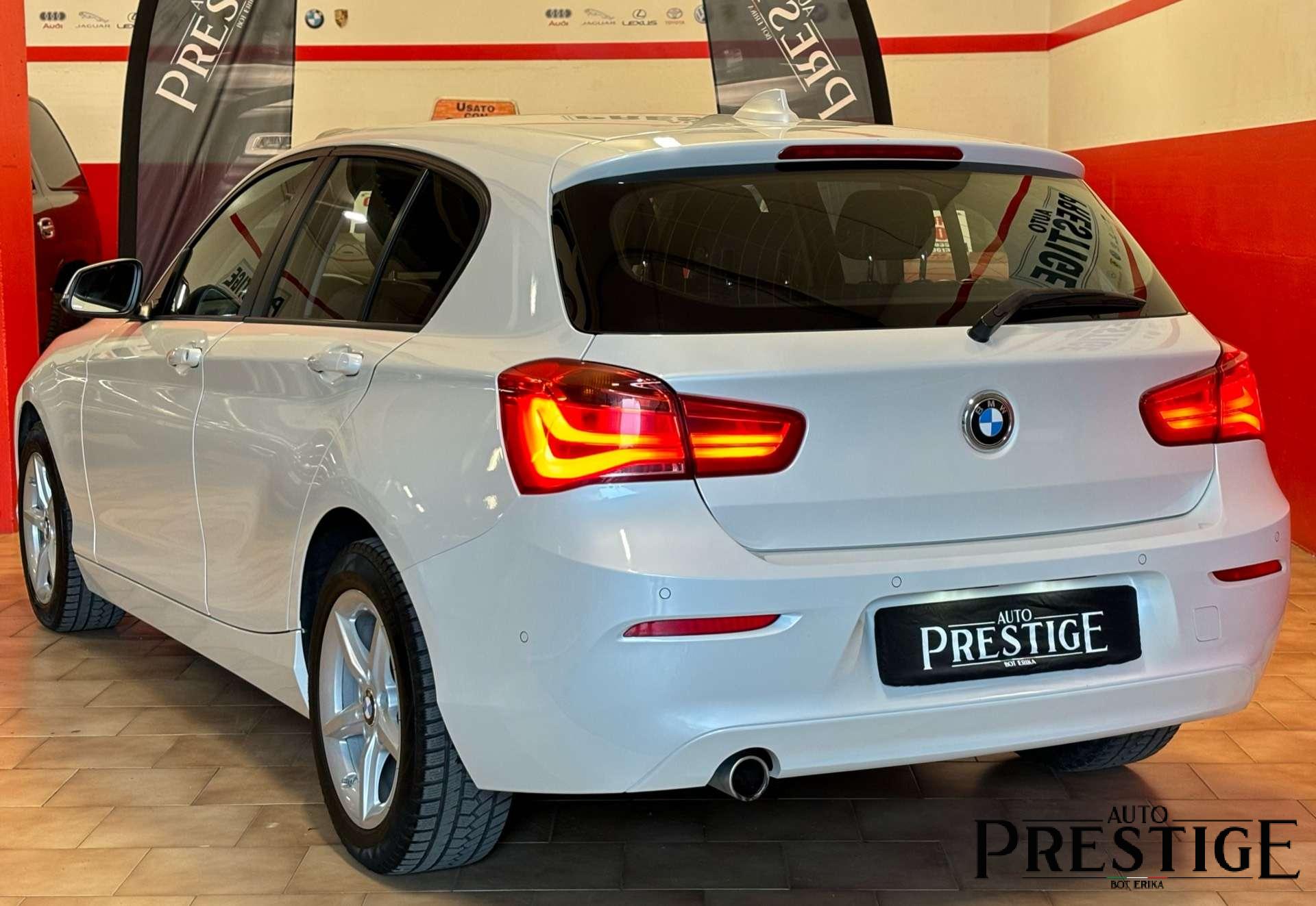 BMW 116  116d 5p Sport OK NEOPATENTATI