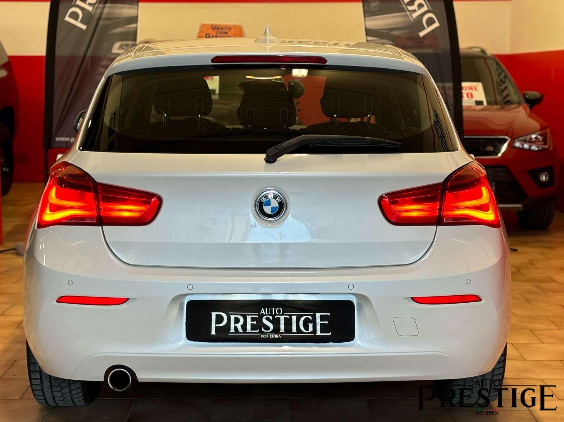 BMW 116  116d 5p Sport OK NEOPATENTATI